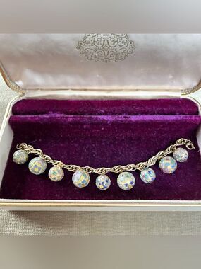 Vintage Chinese Cloisonné’ Floral Enamel Charm Bracelet